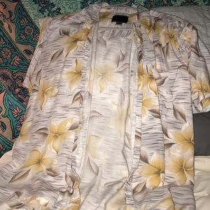 Super soft, never worn, Hawaiian shirt